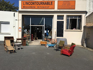 Photo n°1 de L'incontournable Brocanterie à Vivonne (Magasin de cartes de collection)