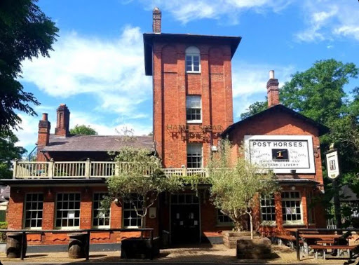 Hand & Spear (Hotel)