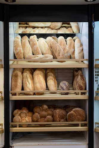 Opinii despre Δέσποινα - Bakery house | Sweet & Coffee (Μωραΐτικα) în Μελιτειέοι - Αρτοποιείο