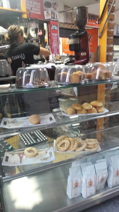 Photos of La Terraza Caf&eacute;
