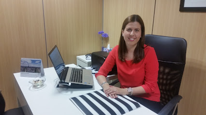 ABOGADOS EXTRANJERIA Y FAMILIA, NOELIA DOMINGUEZ URCHAGA