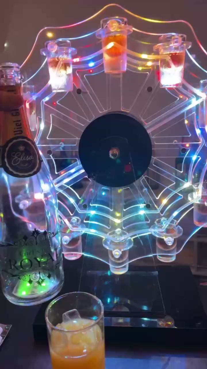 高円寺ガールズバー ROYAL