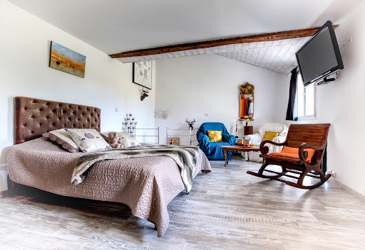Photo de Hygge-en-perigord -Villa Maeltri : Locations de villa et Gites avec piscine chauffée-Spa-sauna,Dordogne, Nouvelle Aquitaine à Mensignac (24350)