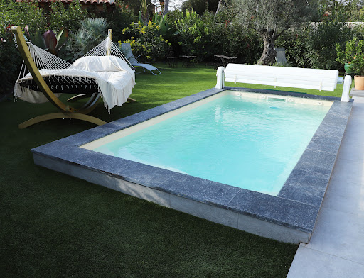 Photo de Cocktail Piscine Nice à Roquefort-la-Bédoule (13830)