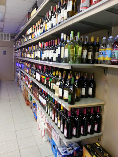 M&M Liquors and Bar - Thumbnail