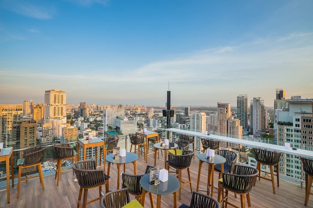 Vanilla Sky Rooftop Bar by Compass SkyView Hotel