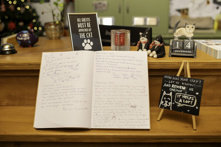 Hotel La Boheme by null