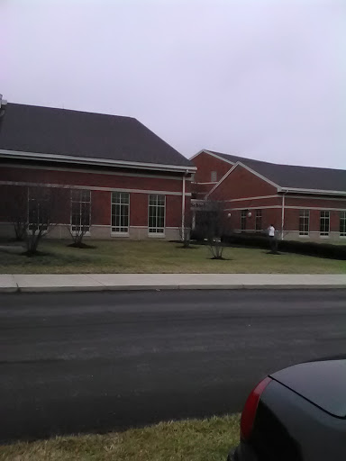 Miami Trace Elementary Logo