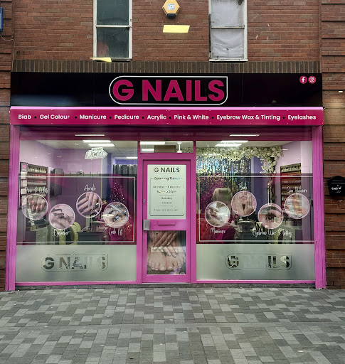 Gnails Grimsby