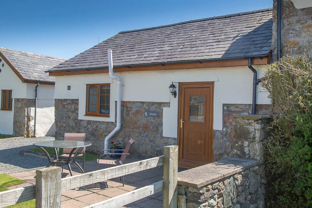 Cerrig y Barcud