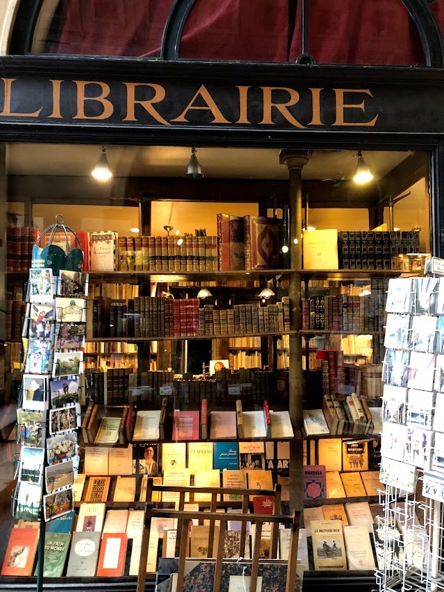 Librairie F Jousseaume