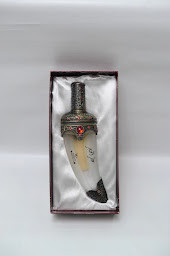 Photo n°4 de ESSENCE - bar à parfums à Saint-Denis (Parfumerie)