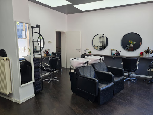 CUTMAN FRISEUR