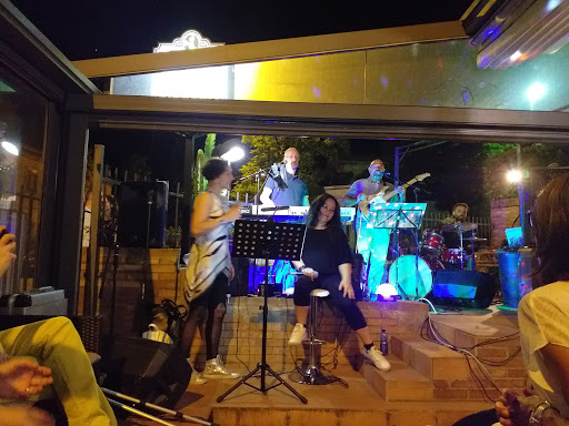 Brillo Parlante Pub Birreria