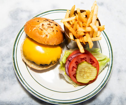 Monte's At the Manor by null