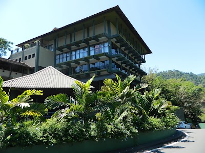 Photos of Earl's Regency