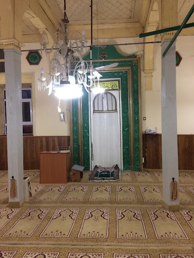 Mutlu aşağı cami