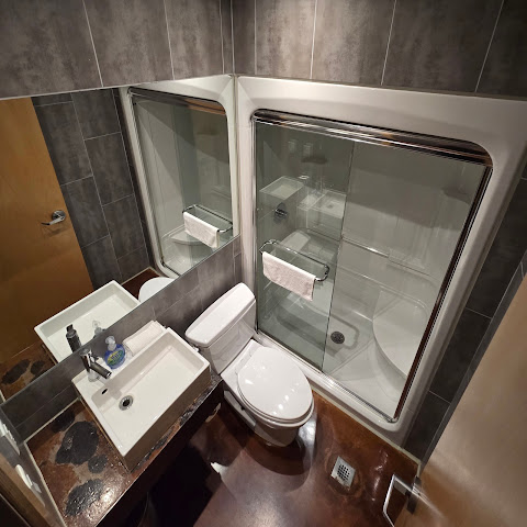 The Planet Traveler Hostel by null