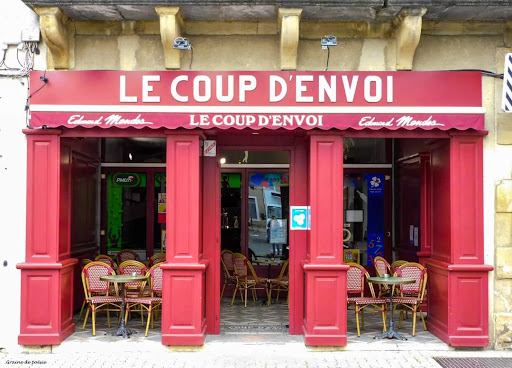 Le Coup d'Envoi