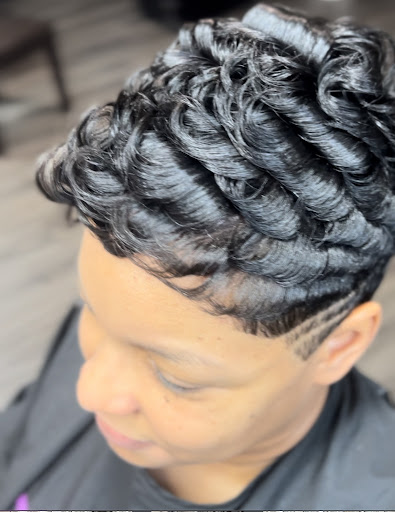 Divine Creations Hair Salon - Thumbnail