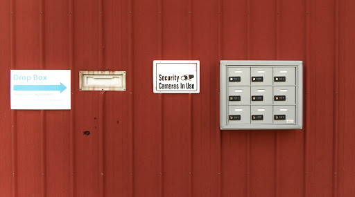 32 Self Storage - Visual