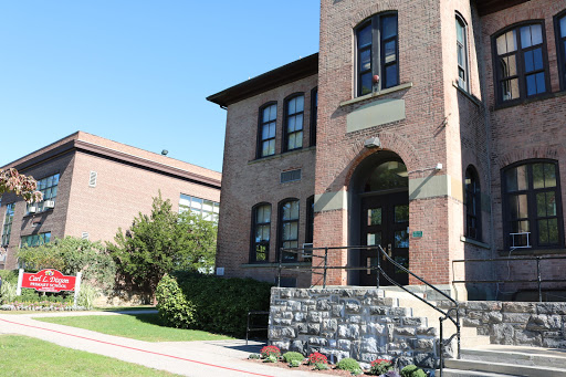 Carl L. Dixson Primary School