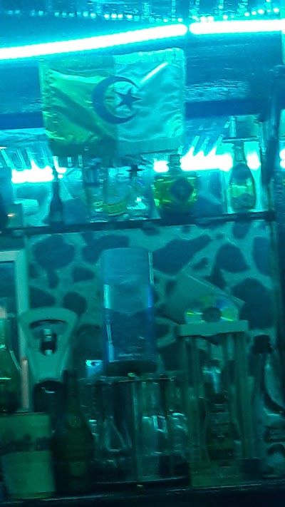 Photos of Club gentleman