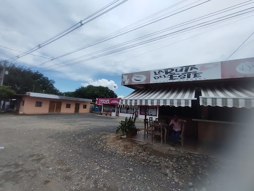 La ruta del este