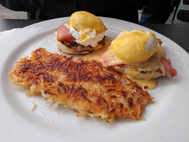 Toast Eatery
