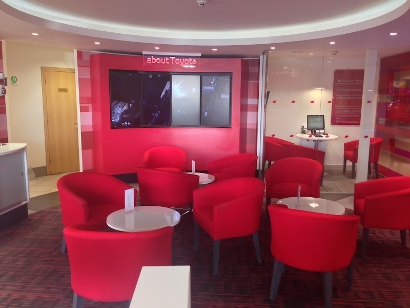 Ron Brooks Toyota Ilkeston photo 2