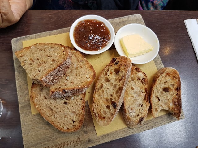 Carluccio's