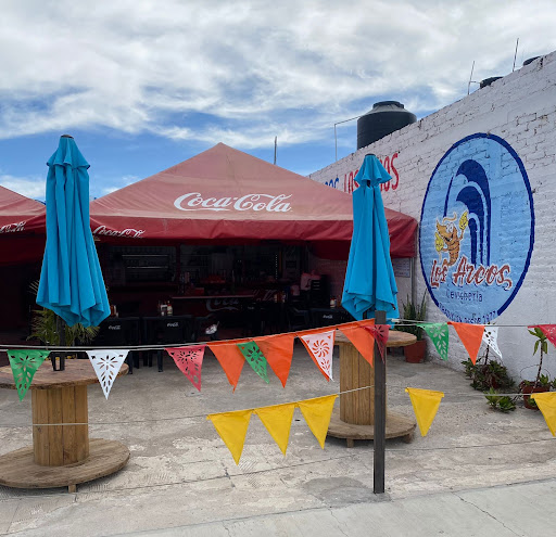 Los Arcos Cevichería