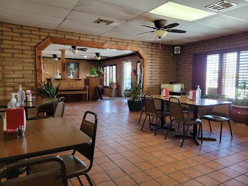 Sofia's Restaurant - Visual