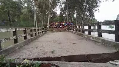 Photos of Jharbari Bazar (ঝাড়বাড়ী বাজার)