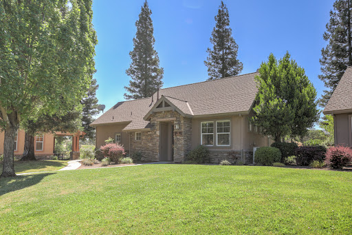 Saddle Creek Bungalow Rentals - Thumbnail