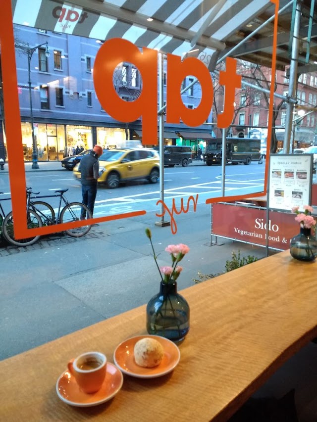 TAP NYC | 100% Gluten-Free Sandwiches & Açaí Bowls | Upper West Side