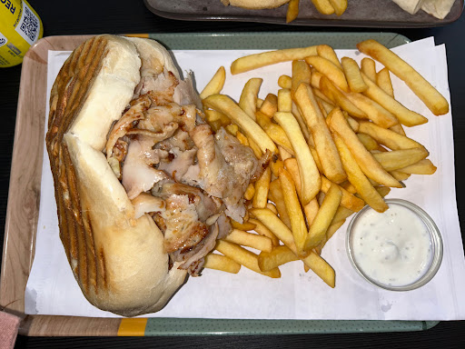 Photo 2 - Ô Kebab House.