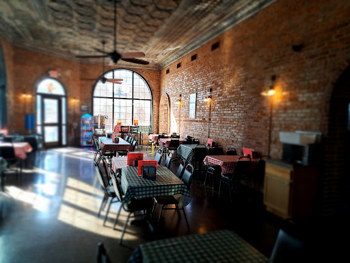 Tower Square Pizza - Visual