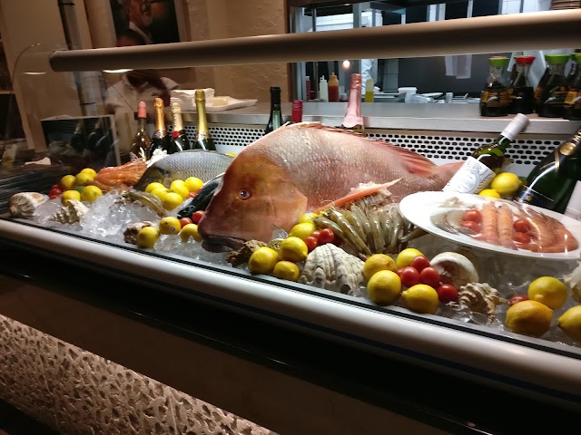 Fishmonger illovo