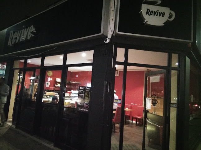 290, 294 Uxbridge Rd, London W12 7LJ, United Kingdom