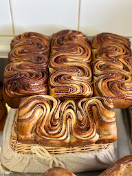 Photo n°16 de Boulangerie pâtisserie le Paluet à Saint-Pourçain-sur-Sioule (Boulangerie)