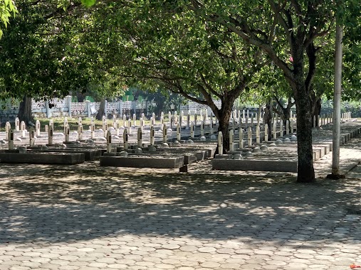 Taman Makam Pahlawan, Author: ichlas ichlas