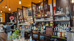 Photo n°2 de Bomby's Café à Paris (Restaurant)