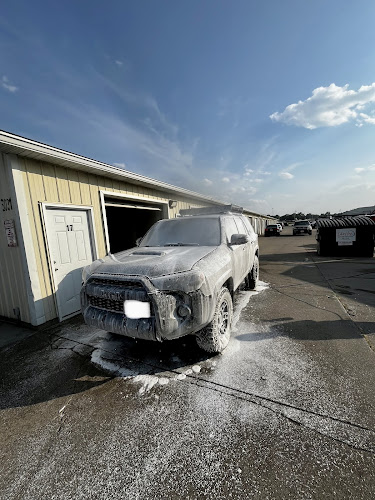 DroppO Detailing LLC