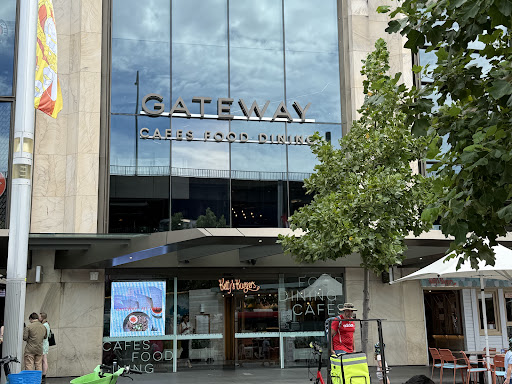 Photo of Mr & Mrs Pho