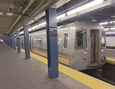 Kingsbridge Road Subway Station