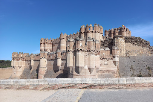 Castillo de Coca Logo