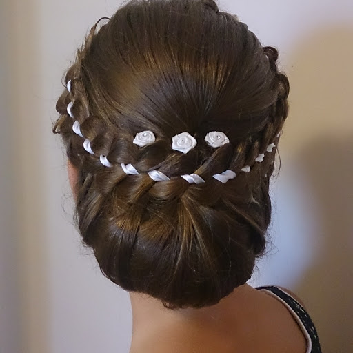 French Braiding - Thumbnail