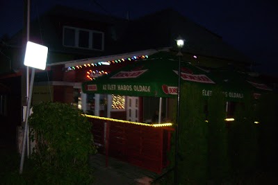 Photos of D&eacute;vai Sarok k&aacute;v&eacute;h&aacute;z