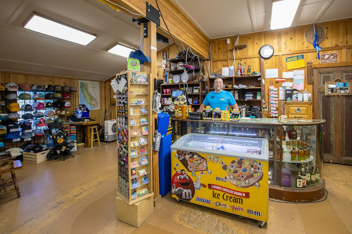 Lake Alpine Lodge by null